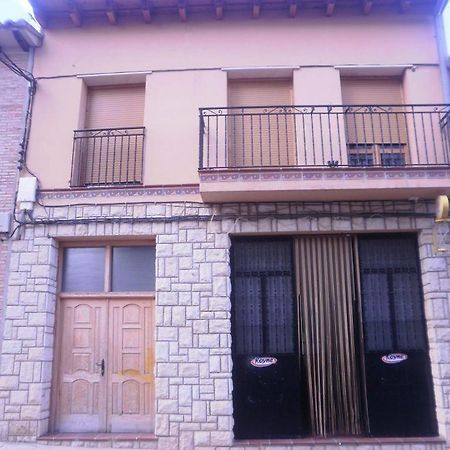 Bar Hostal Torralba De Los Sisones المظهر الخارجي الصورة