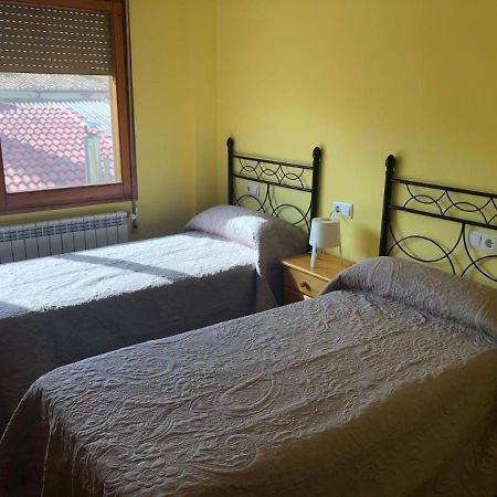 Bar Hostal Torralba De Los Sisones المظهر الخارجي الصورة
