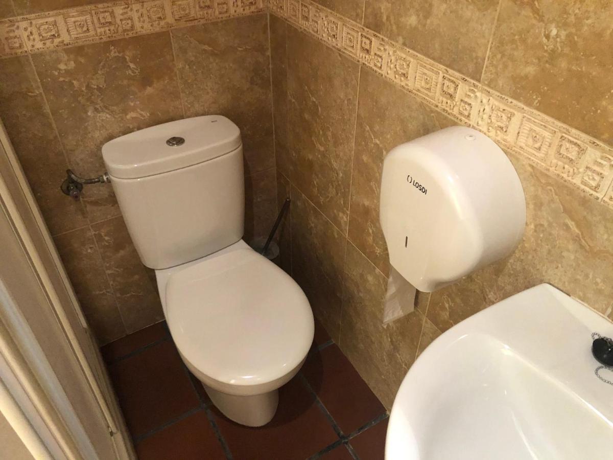 Bar Hostal Torralba De Los Sisones المظهر الخارجي الصورة